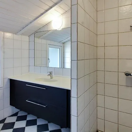 Sirka - 200m From The Sea By Interhome *