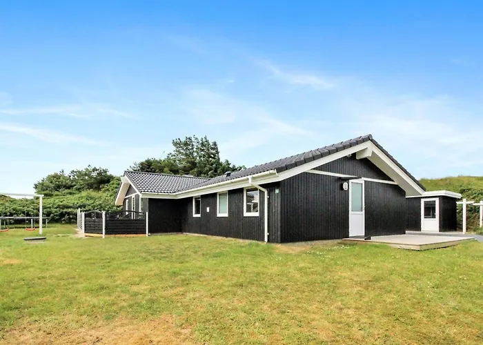 Sirka - 200m From The Sea By Interhome