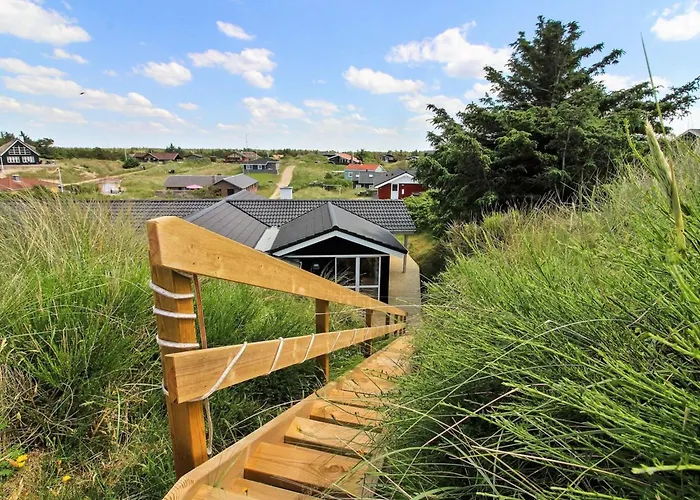 Sirka - 200m From The Sea By Interhome