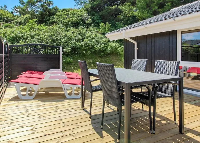 Sirka - 200m From The Sea By Interhome *